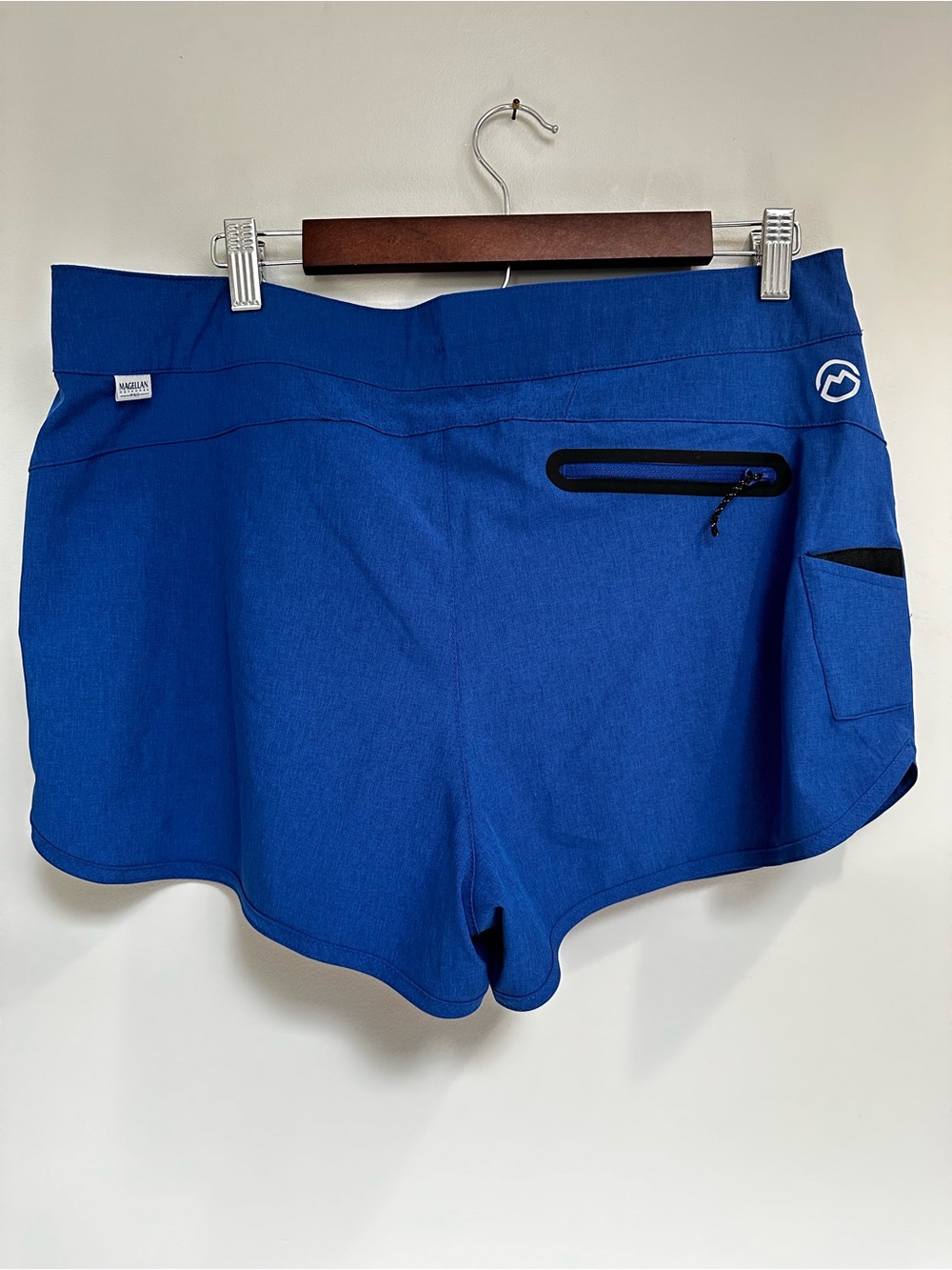 Magellan Outdoors Pro Fish Women’s Shorts Large Blue - Picture 5 of 13